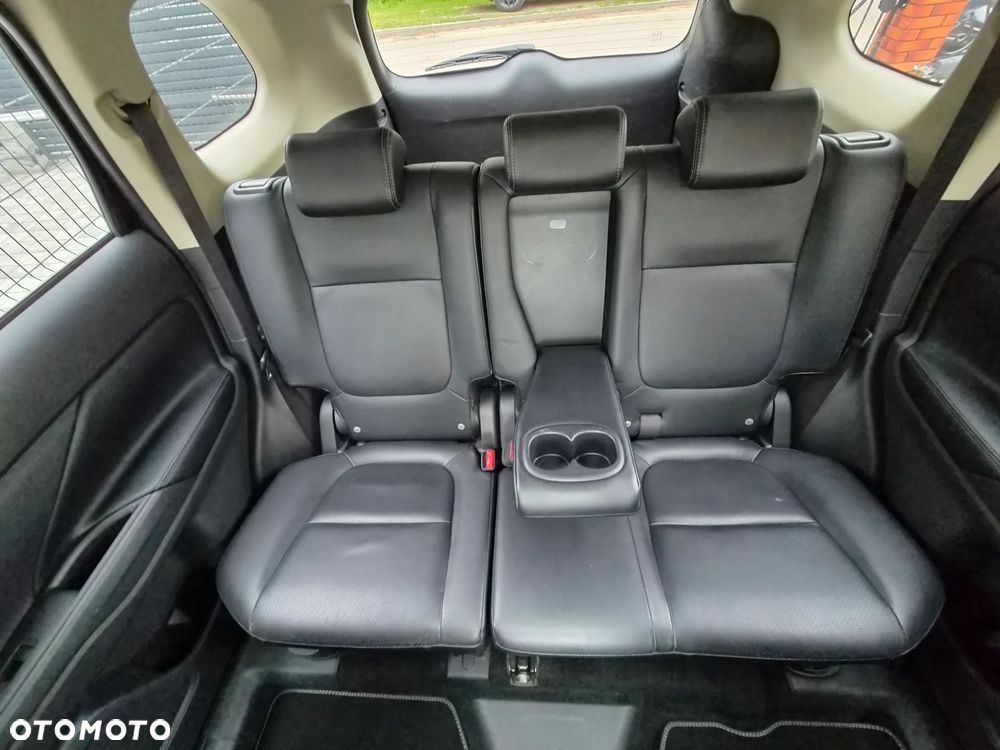 Mitsubishi Outlander 2.0 4WD Top - 38