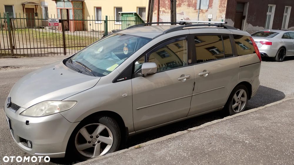 Mazda 5 - 4