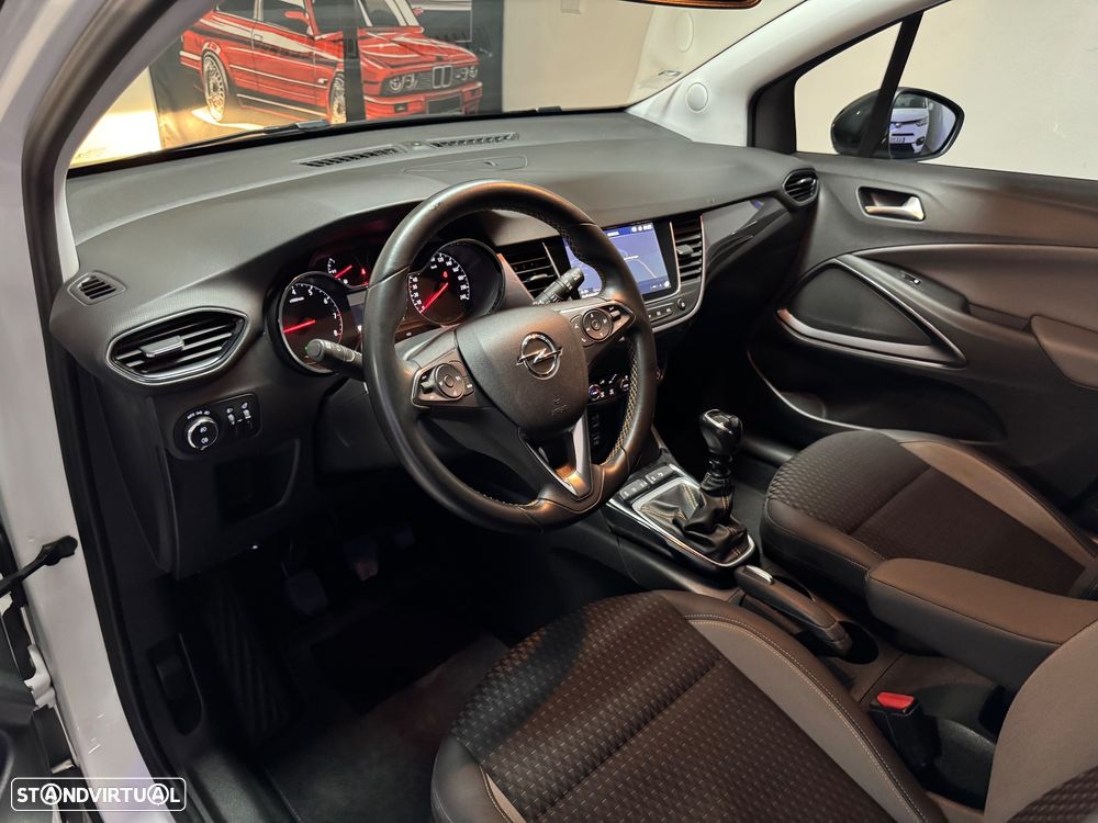 Opel Crossland X 1.2 T Innovation - 11