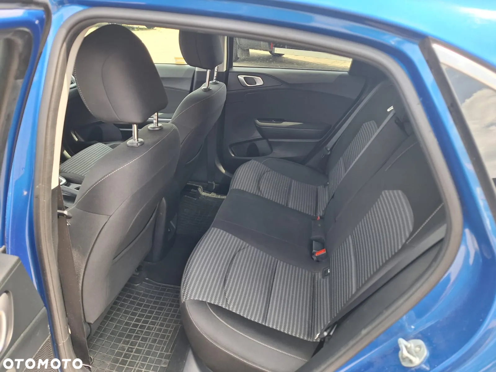 Kia Ceed 1.5 T-GDI M - 15