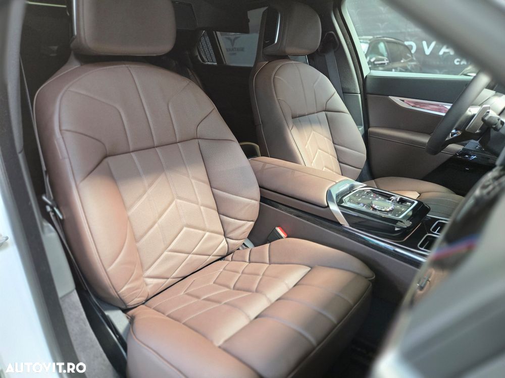 BMW Seria 7 740d xDrive MHEV - 7