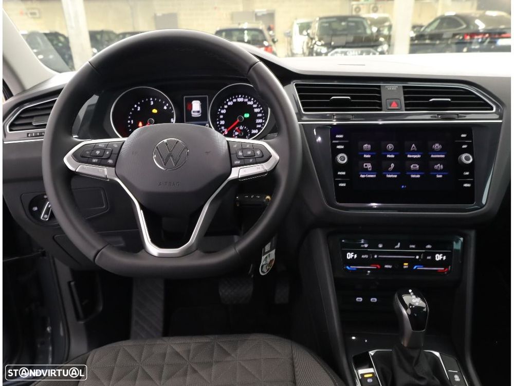 VW Tiguan 2.0 TDI Life DSG - 13