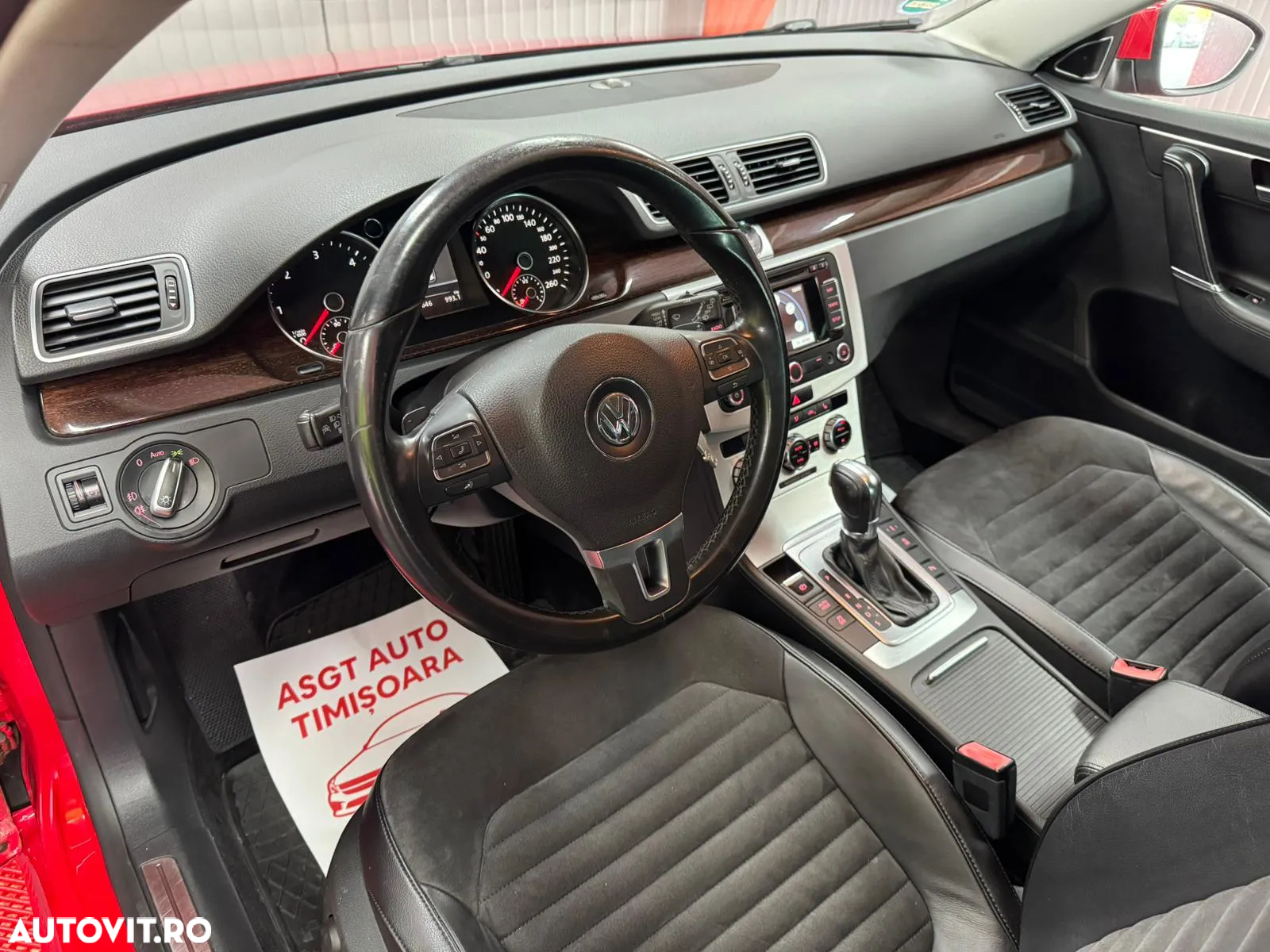Volkswagen Passat - 9