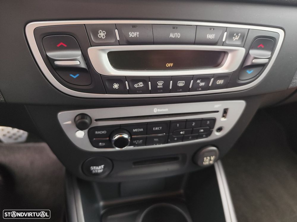 Renault Mégane Sport Tourer 1.6 dCi GT Line - 23