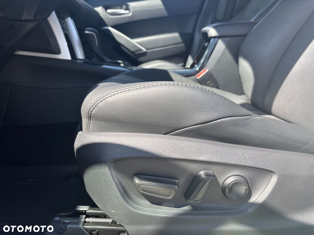Toyota Corolla Cross 2.0 Hybrid Executive - 10
