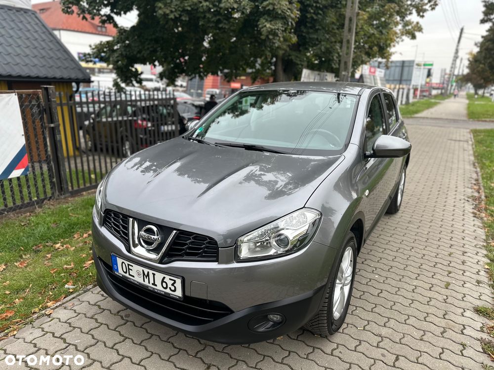 Nissan Qashqai - 2
