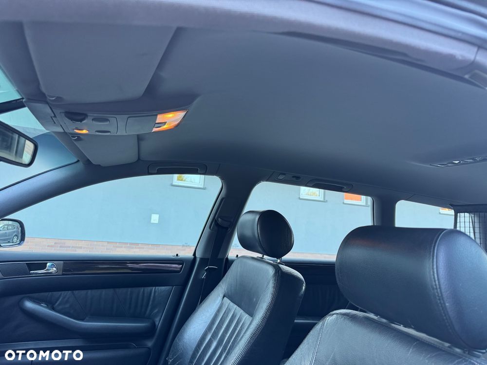 Audi A6 Avant 2.8 30V - 11