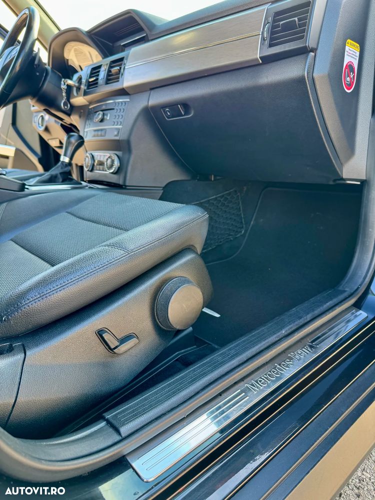 Mercedes-Benz GLK - 28
