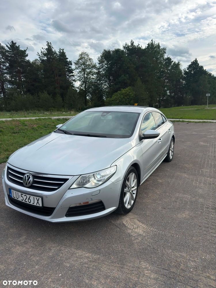 Volkswagen Passat 2.0 TDI Comfortline DSG - 2