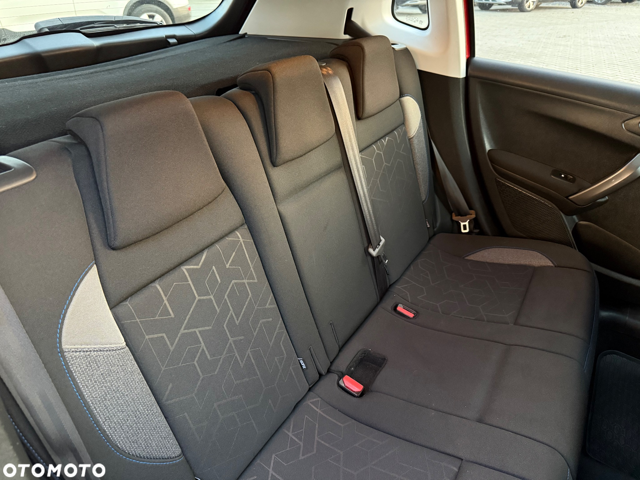 Peugeot 2008 1.2 Pure Tech Active S&S - 26