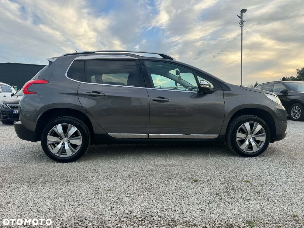 Peugeot 2008 - 18