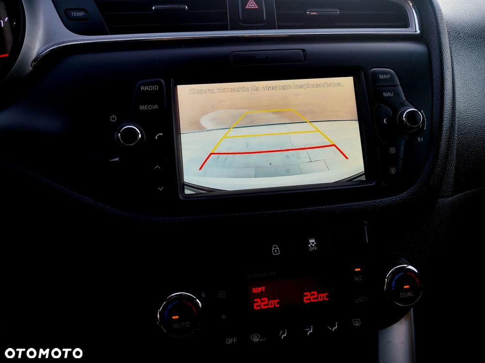 Kia Ceed 1.6 GDI Business Line - 18