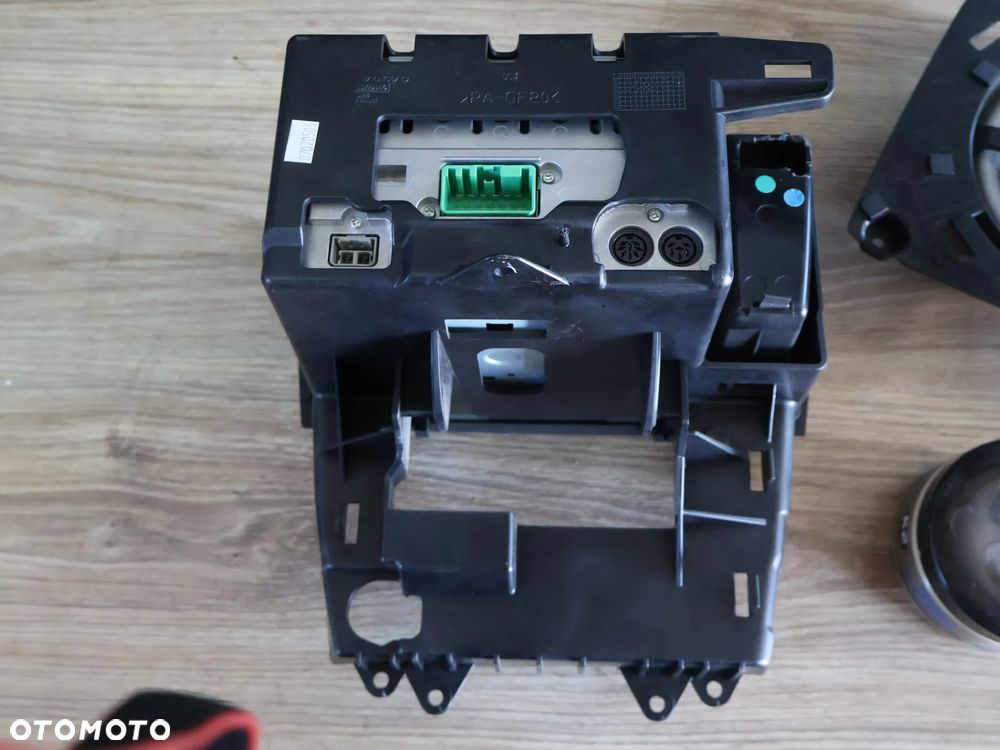 VOLVO XC70 V70 S60 LIFT 04-08 RADIO HU-850 FABRYCZNE RADIOODTWARZACZ CD - 4