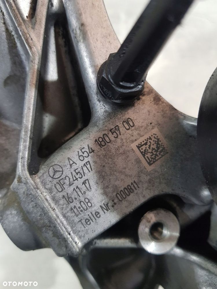 PODSTAWA FILTRA OLEJU A6541805700 MERCEDES W213 W205 2.0 CDI 654920 - 7