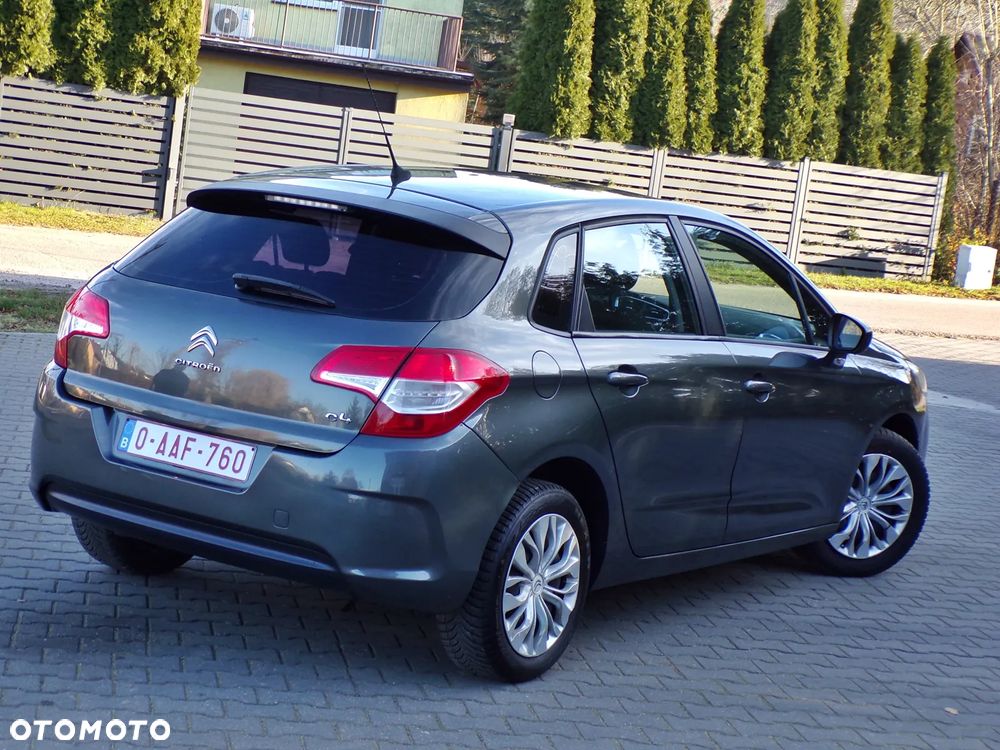 Citroën C4 HDi 90 Attraction - 12