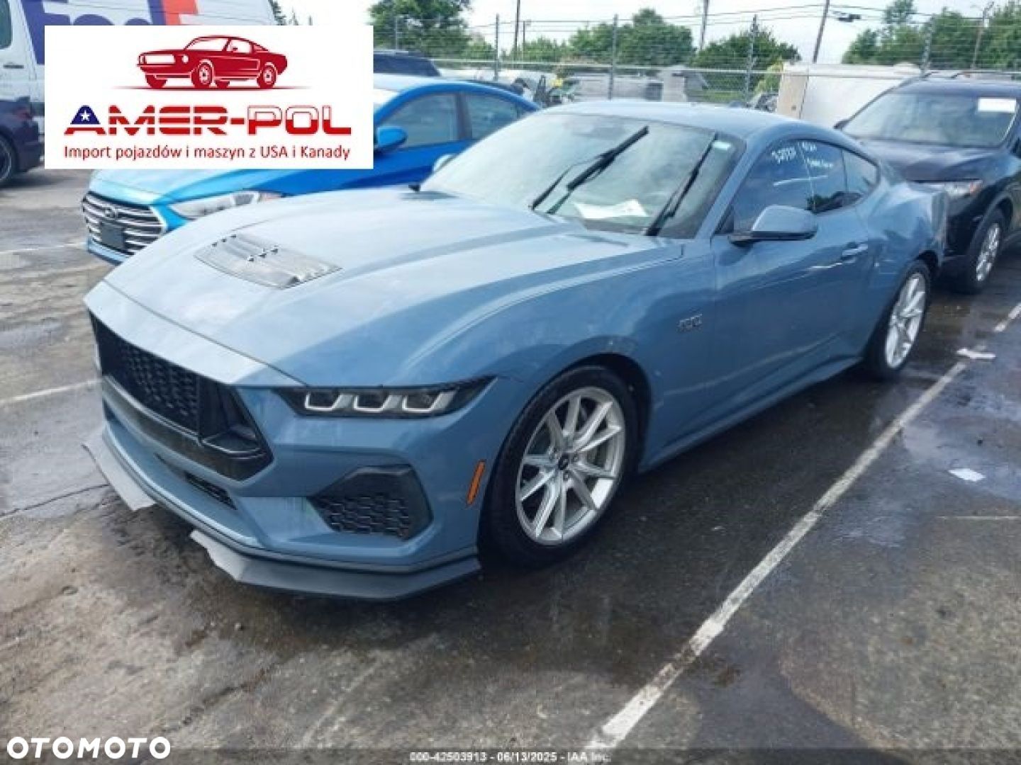 Ford Mustang - 1