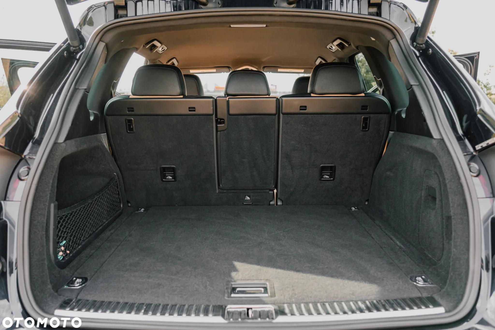 Porsche Cayenne Standard - 22