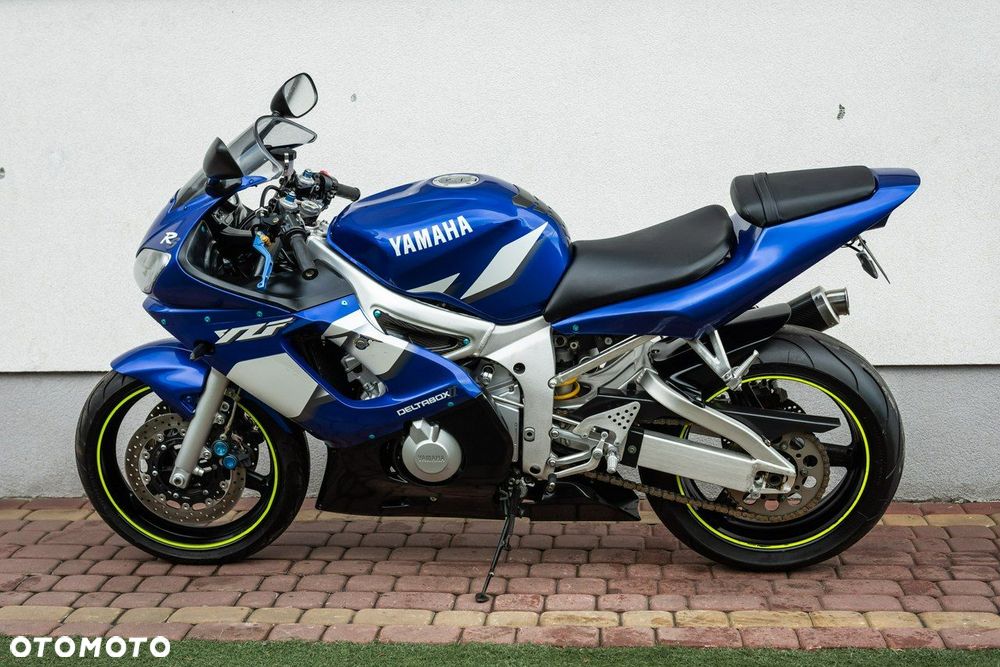 Yamaha R6 - 7
