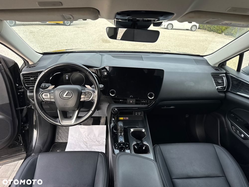 Lexus NX 350h Prestige AWD - 22