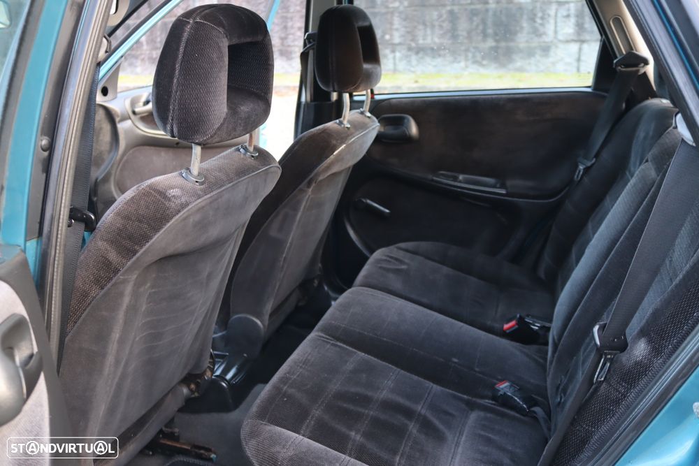 Opel Astra 1.7 TD GLS - 12