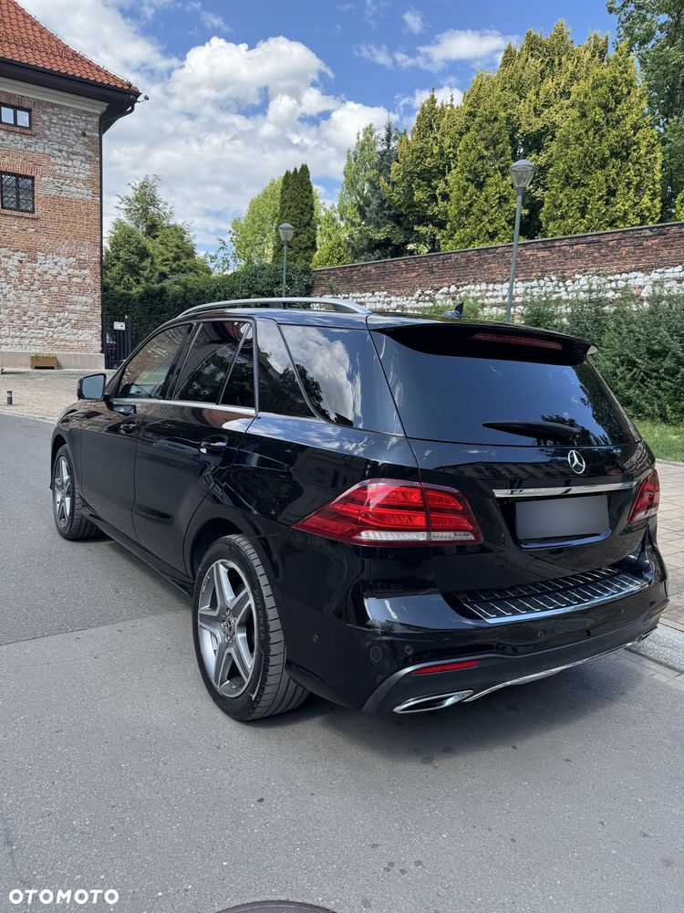 Mercedes-Benz GLE 250 d 4-Matic - 5