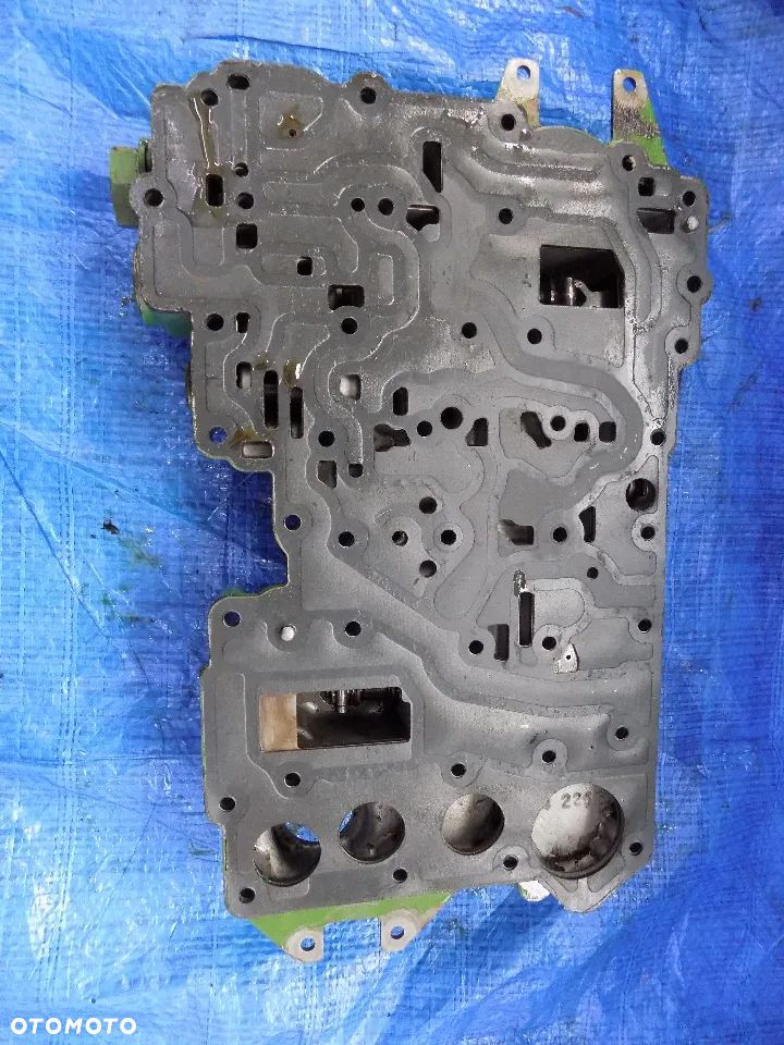 obudowa skrzyni biegów r116769 john deere 6300 6100 6200 6400 - 5