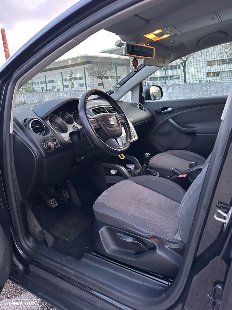 SEAT Altea XL 1.6 TDI DPF CR Ecomotive Sport - 9