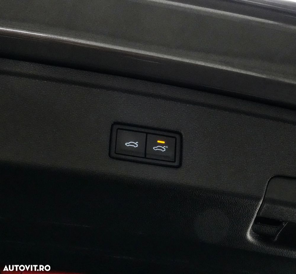 Volkswagen Touareg 3.0 V6 TDI 4Motion DPF Automatik Elegance - 23