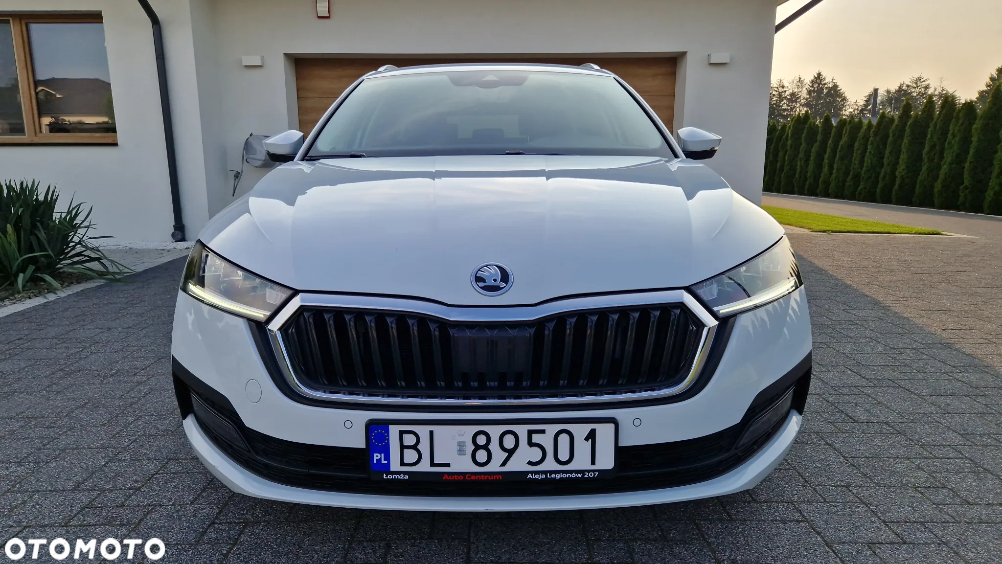 Skoda Octavia Combi 2.0 TDI DSG Sport Edition - 31