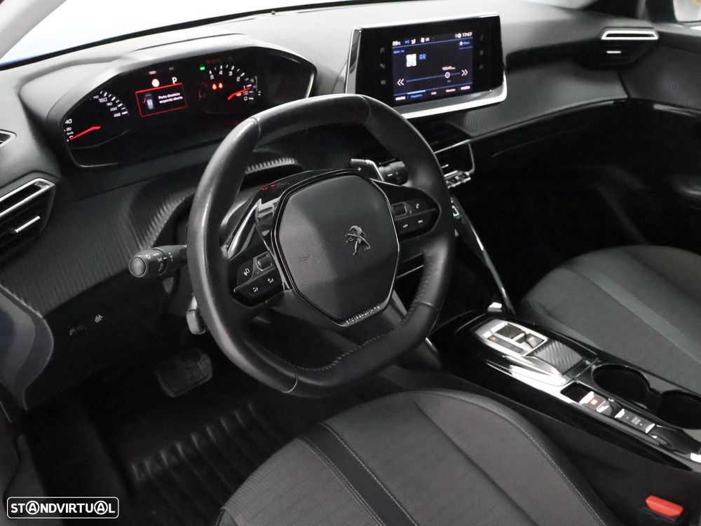 Peugeot 208 1.2 PureTech Allure EAT8 - 13