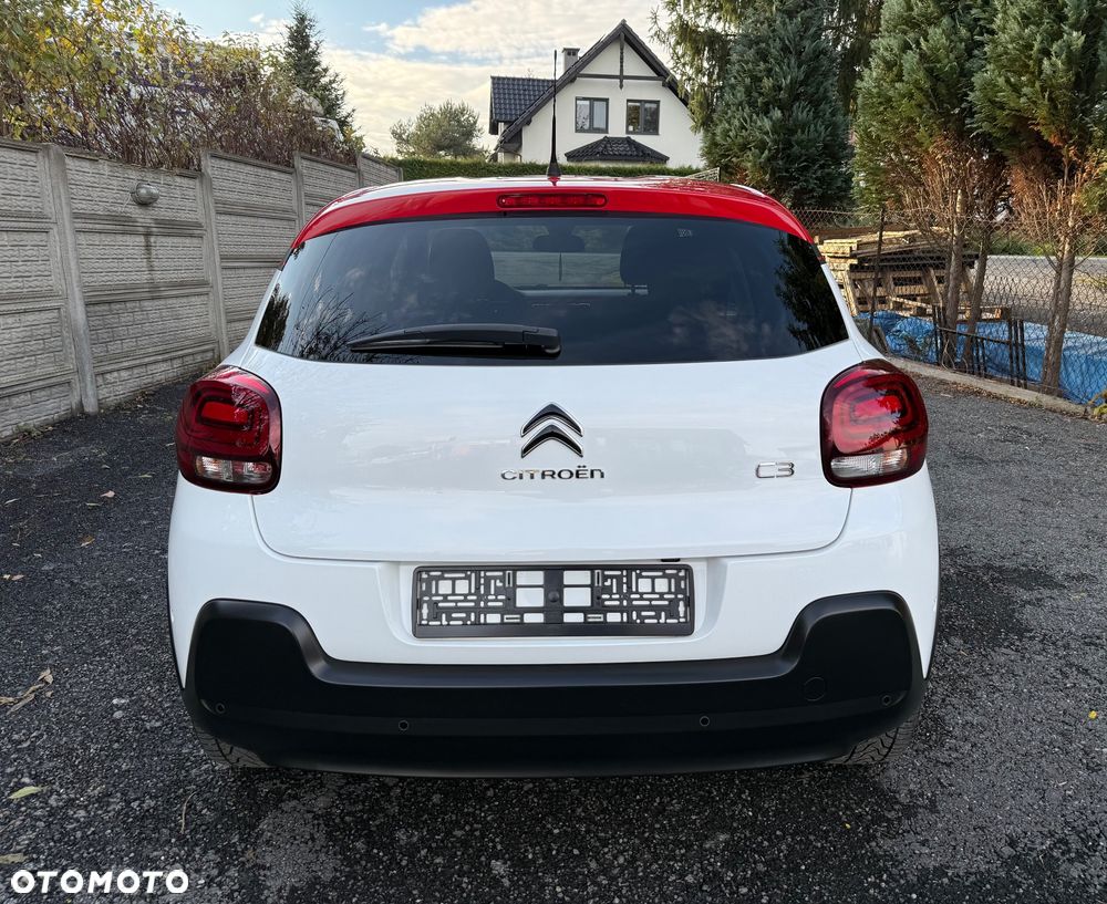 Citroën C3 1.2 PureTech Shine - 21