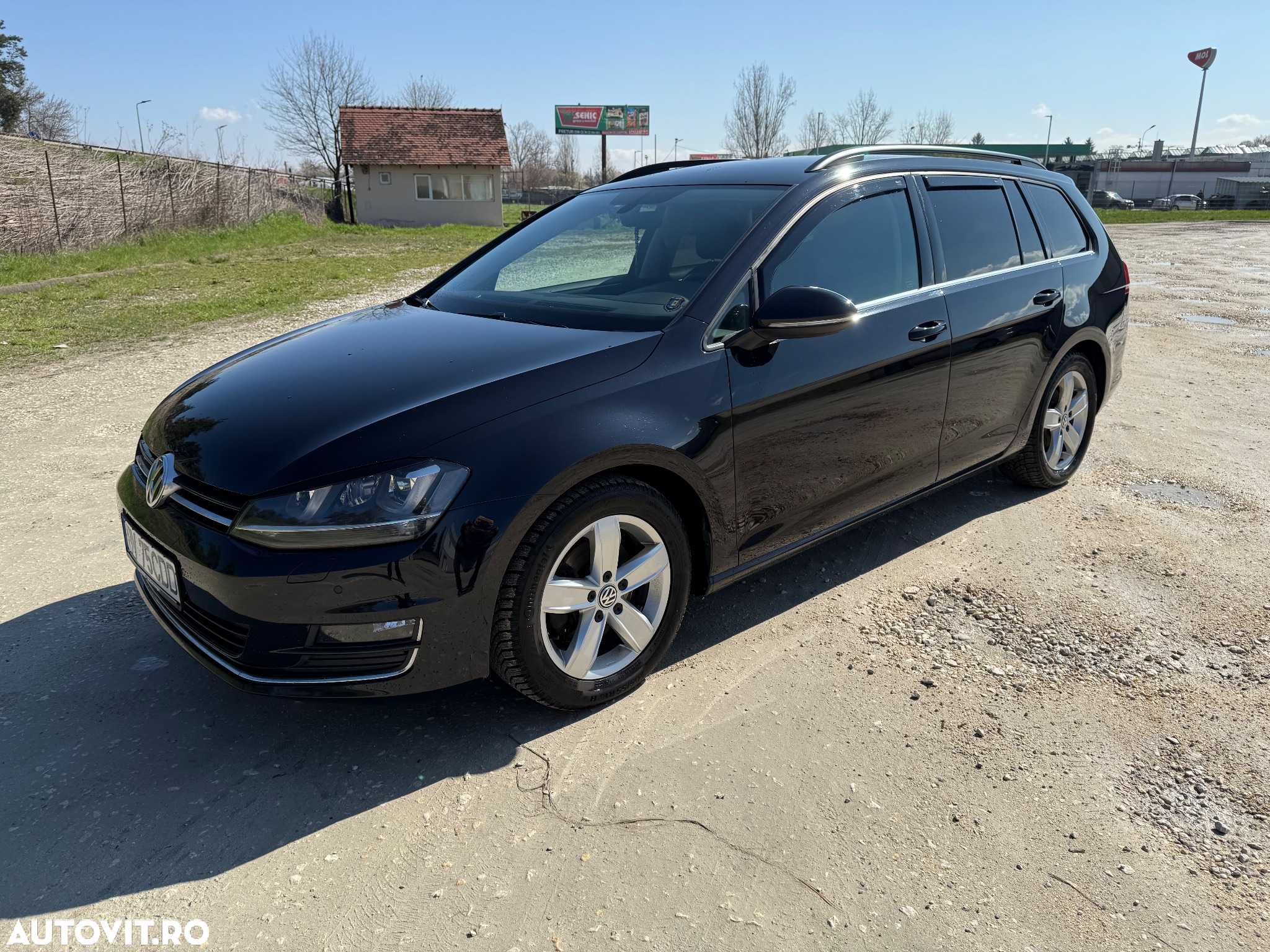 Volkswagen Golf 2.0 TDI (BlueMotion Technology) Highline - 3