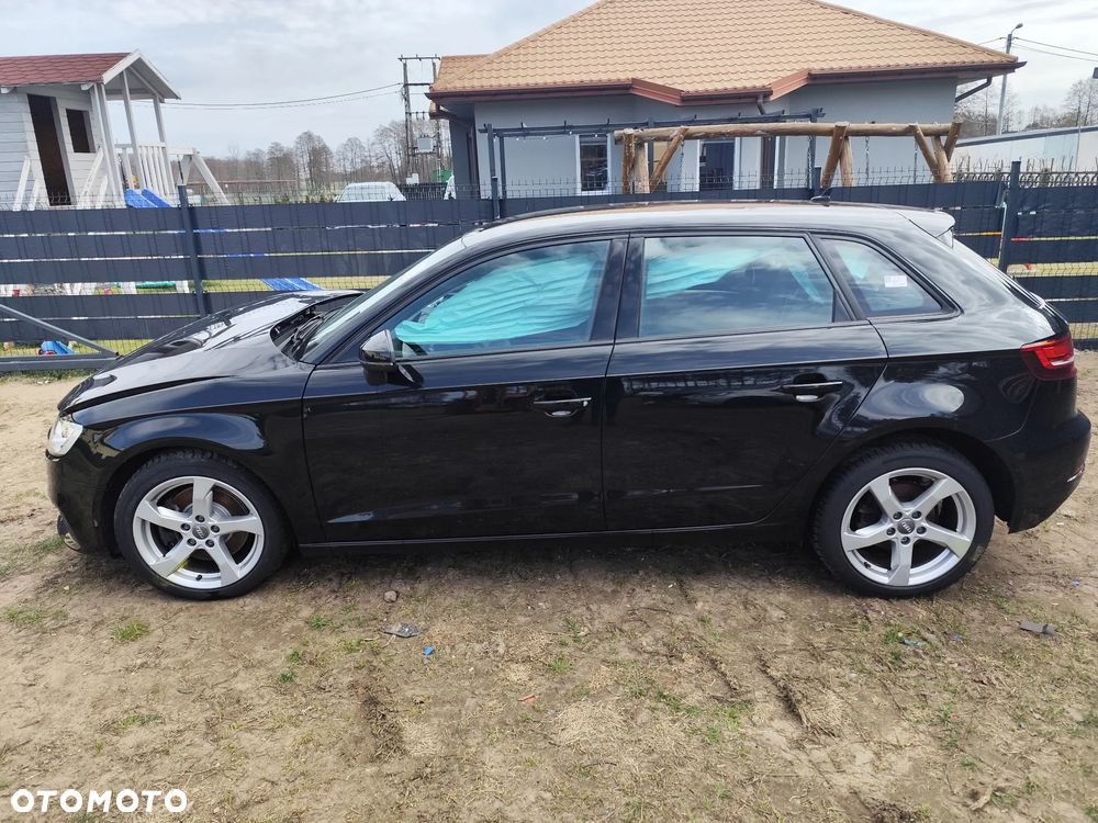 Audi A3 Sportback 2.0 TDI S tronic sport - 10