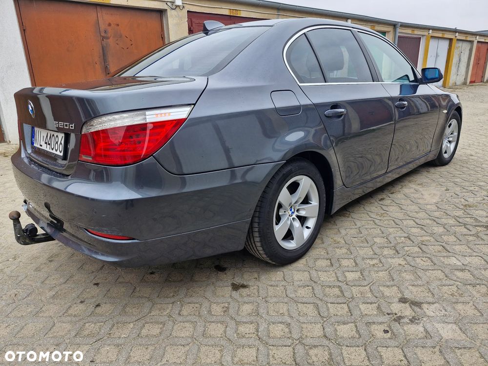 BMW Seria 5 520d - 10