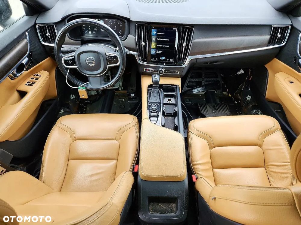 Volvo V90 - 34