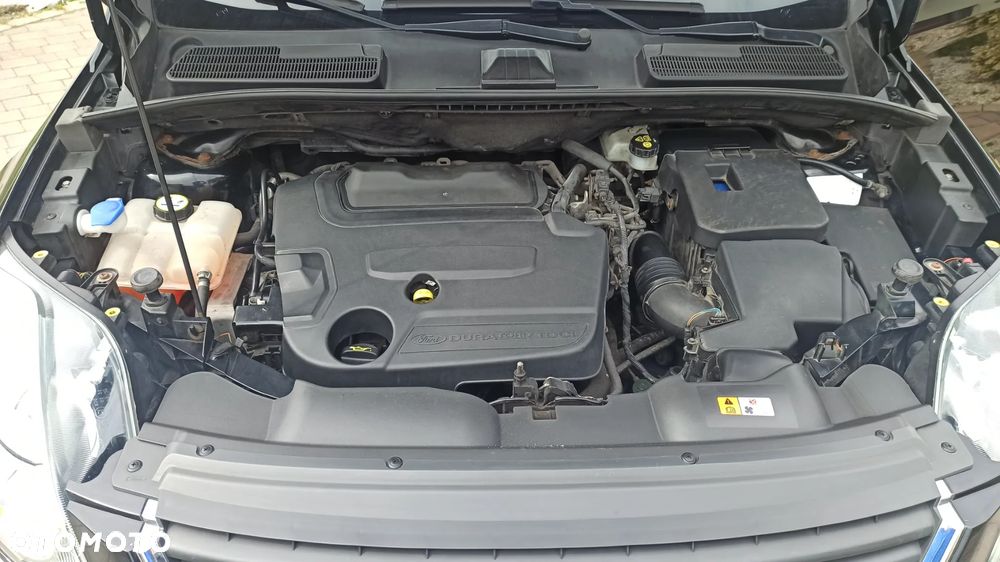 Ford Kuga 2.0 TDCi 4x4 Titanium - 11