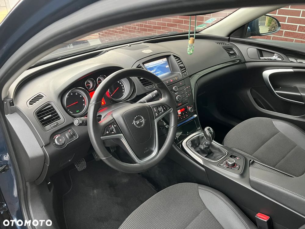Opel Insignia - 9