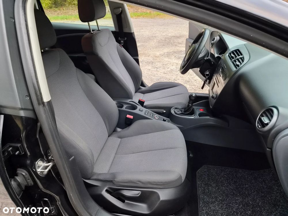Seat Leon - 25