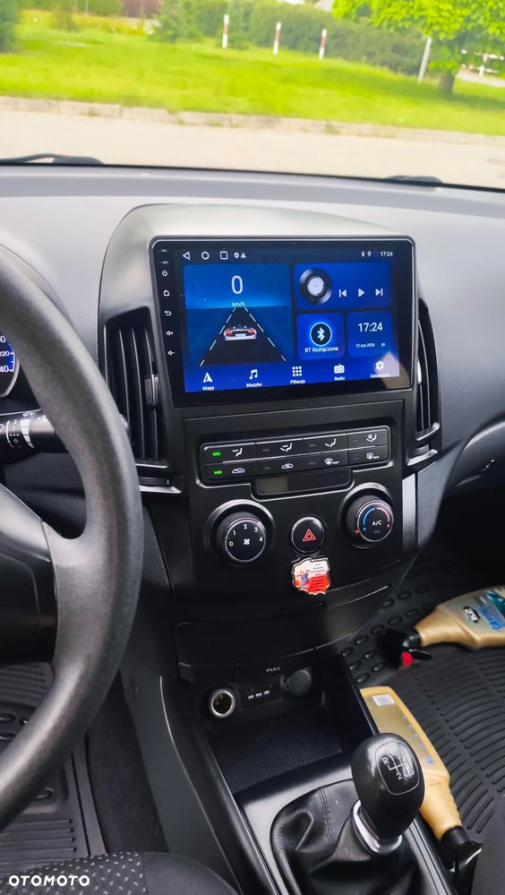 Hyundai i30 blue 1.6 CRDi Premium - 10