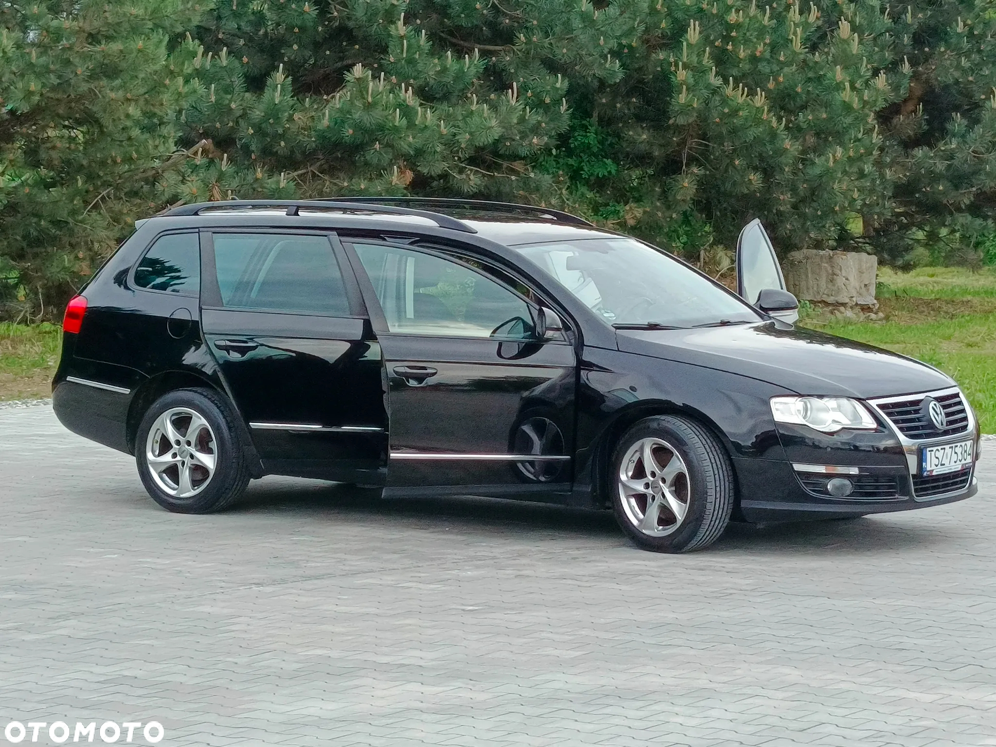 Volkswagen Passat 2.0 FSI Comfortline - 28