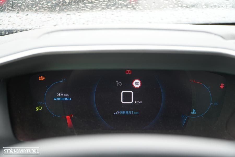 Peugeot 2008 1.2 PureTech Allure - 10