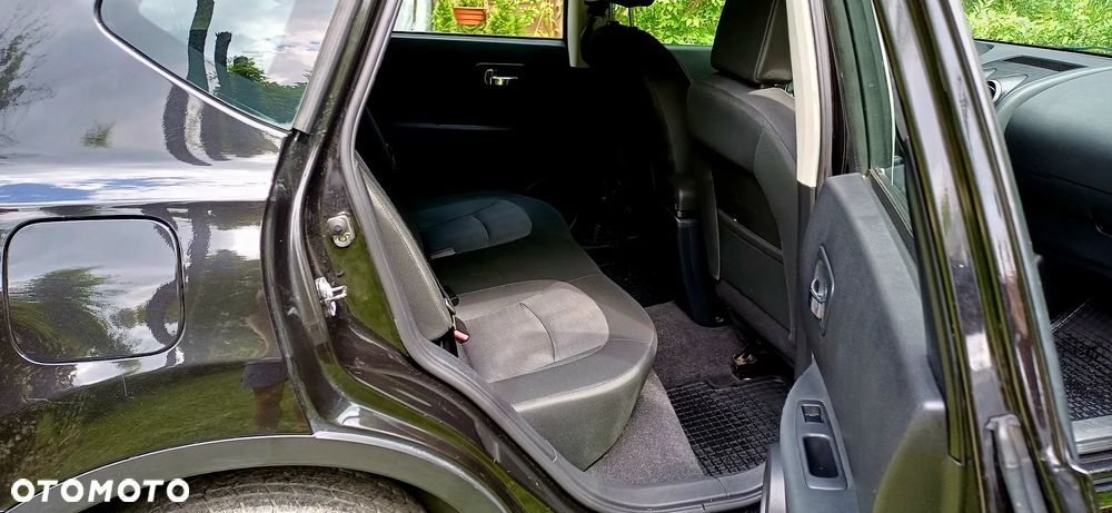 Nissan Qashqai - 12
