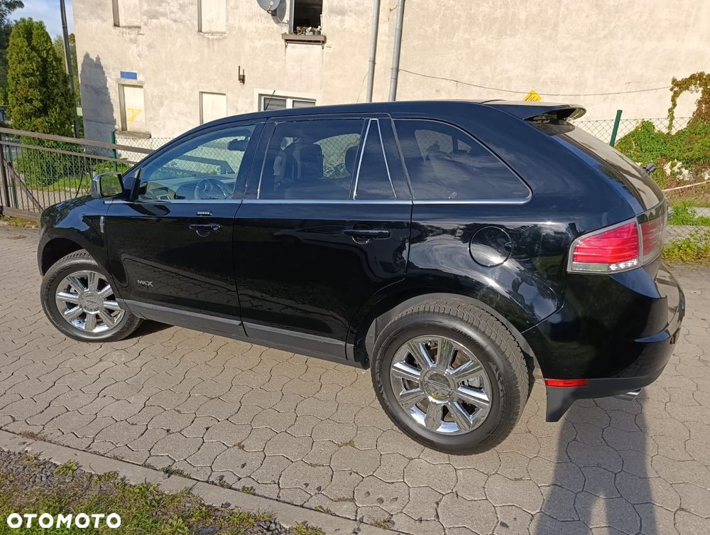 Lincoln MKX - 34