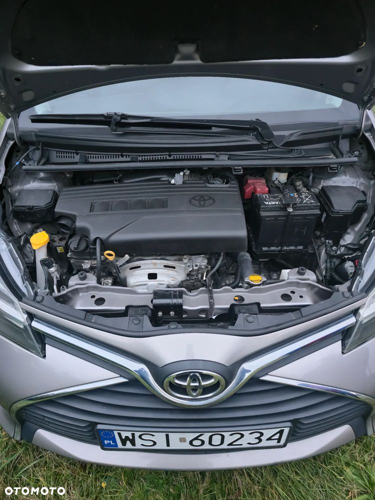 Toyota Yaris - 15
