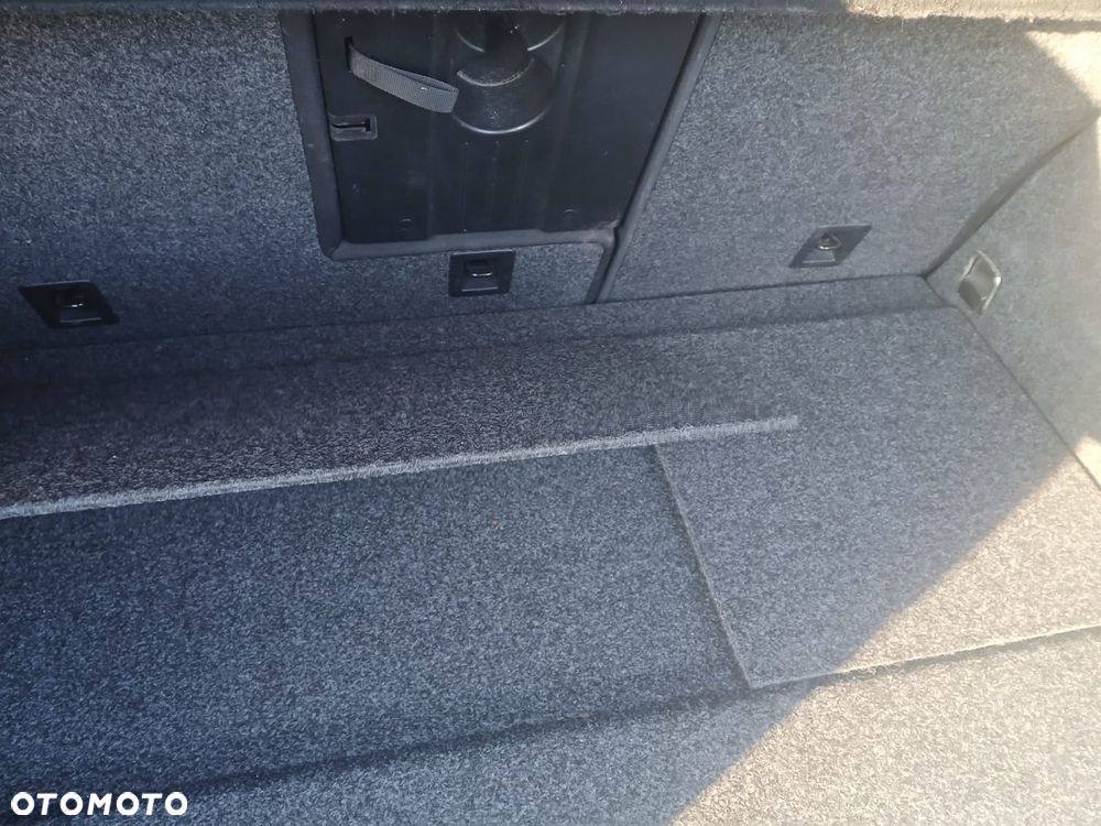 Volkswagen Tiguan 2.0 TDI 4Mot Sport&Style DSG - 12