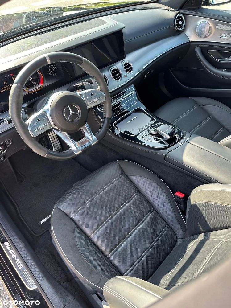 Mercedes-Benz Klasa E AMG 63 S 4Matic+ AMG Speedshift MCT-9G - 15