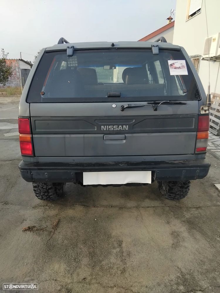 Nissan Terrano - 2