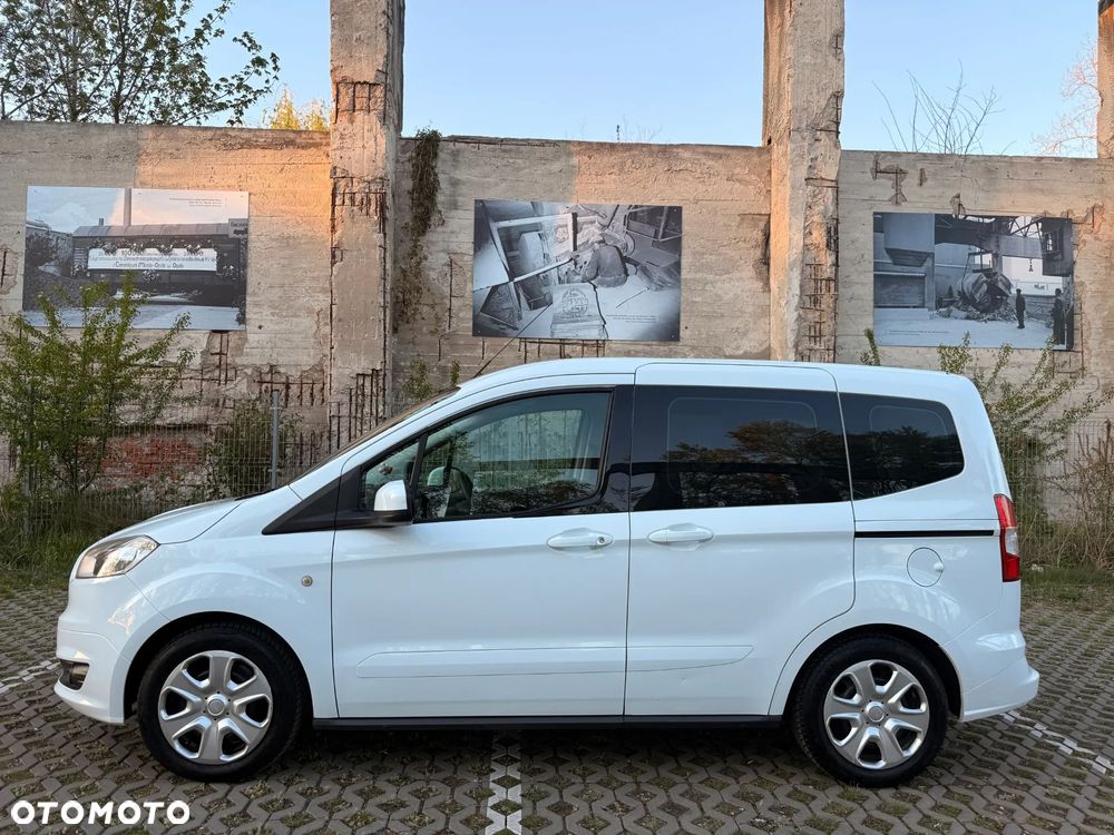 Ford Tourneo Courier 1.0 EcoBoost Trend - 2