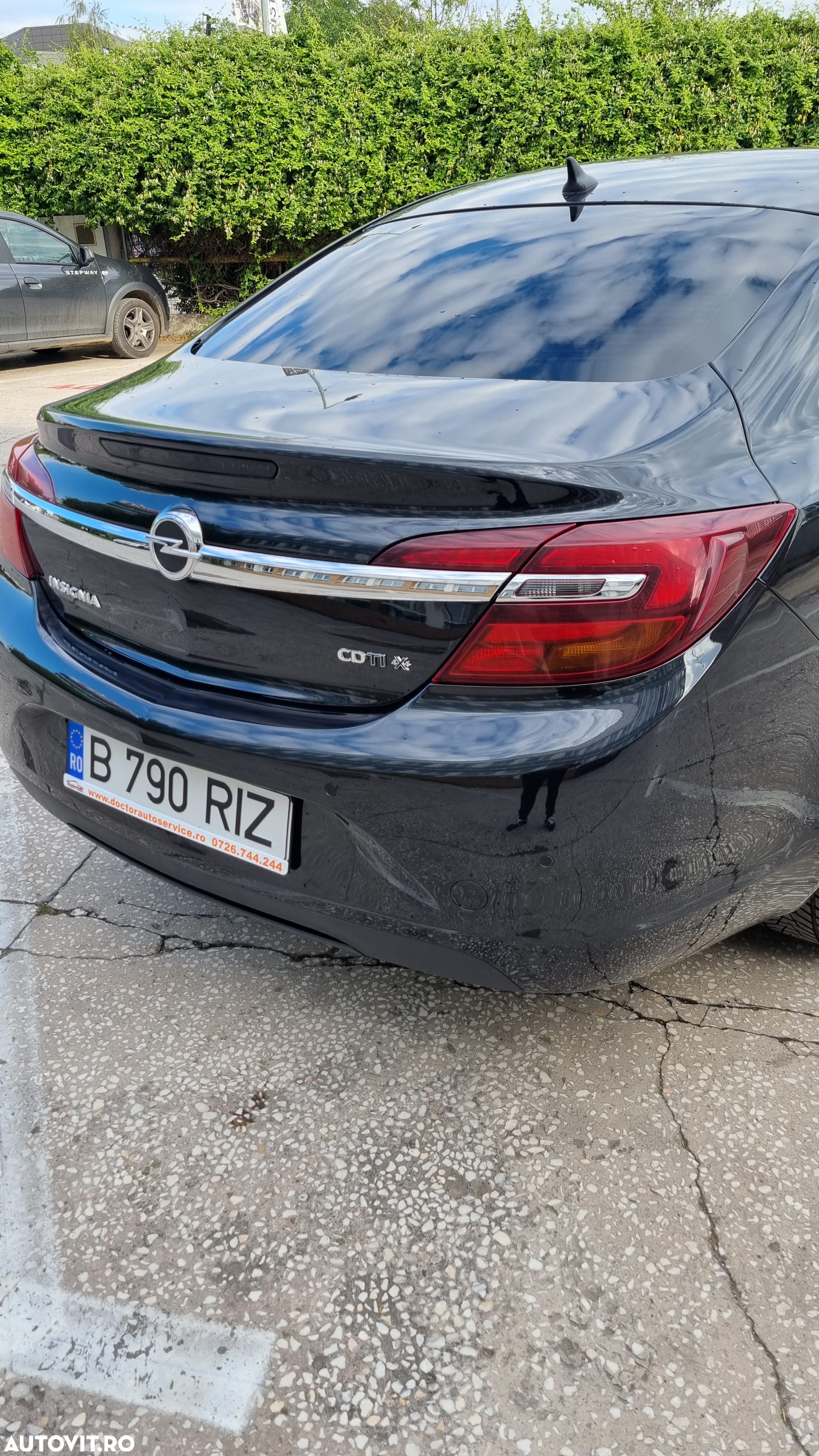 Opel Insignia 2.0 CDTI ECOTEC 4X4 Sport Aut. - 4