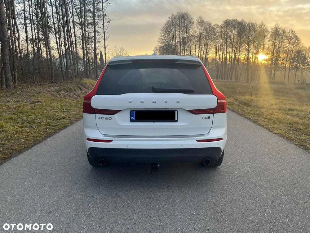 Volvo XC 60 - 6